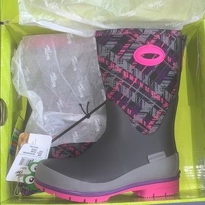 Western Chief Kids' Waterproof Youth Rain Boots